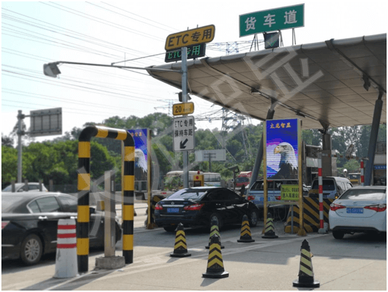 LED燈桿屏|智慧燈桿屏|立柱廣告機(jī)|LED廣告機(jī)|智慧路燈屏|燈桿廣告屏|燈桿屏 LED燈桿屏|智慧燈桿屏|立柱廣告機(jī)|LED廣告機(jī)|智慧路燈屏|燈桿廣告屏|燈桿屏