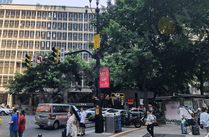 鄉(xiāng)村復雜環(huán)境燈桿廣告屏耐用性設計 鄉(xiāng)村復雜環(huán)境燈桿廣告屏耐用性設計